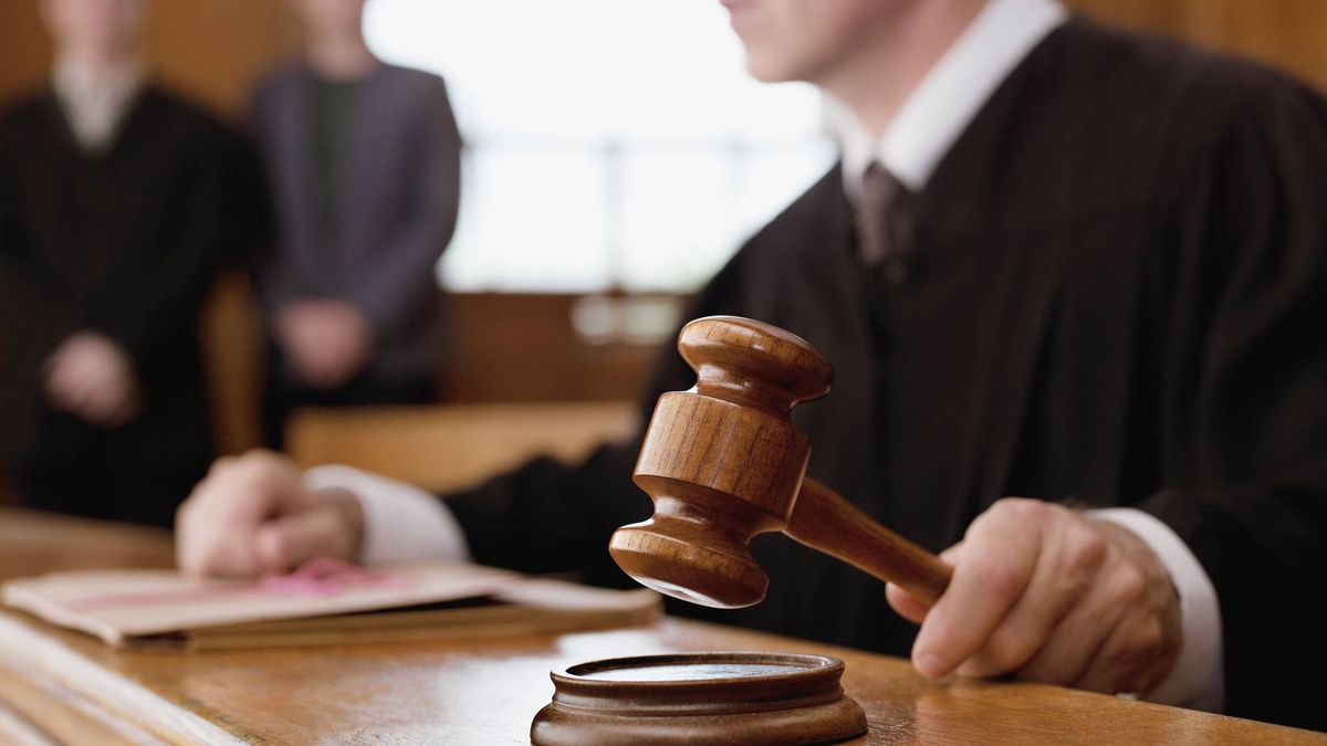 Un abogado, condenado a pagar 9.000 € a un cliente al que tildó de culpable 