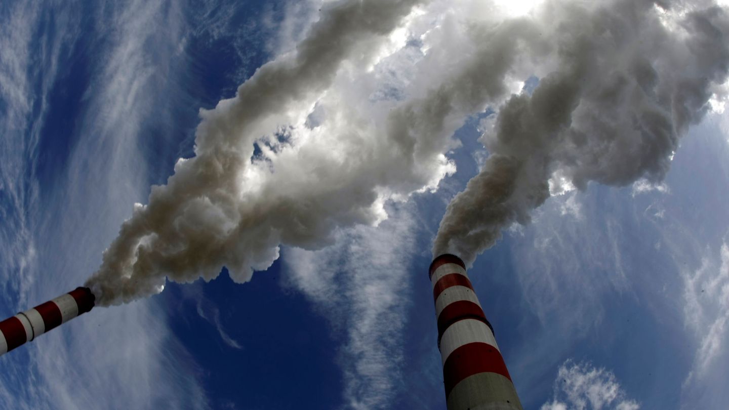 Acabar con el carbón y otras grandes fuentes de CO2 no se tiene por qué comprometer la economía. Reuters