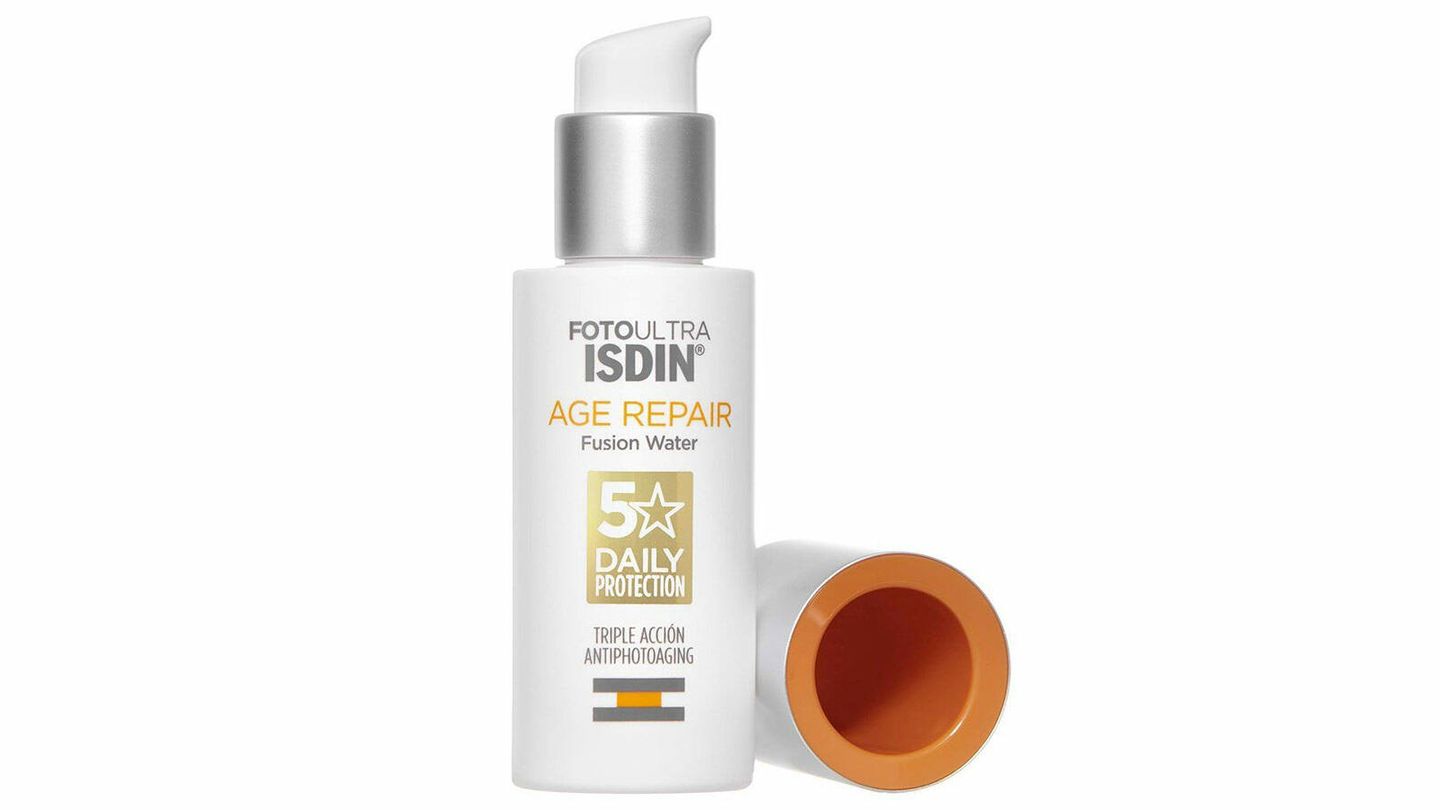 ISDIN FotoUltra Fusion Water Age Repair SPF50.