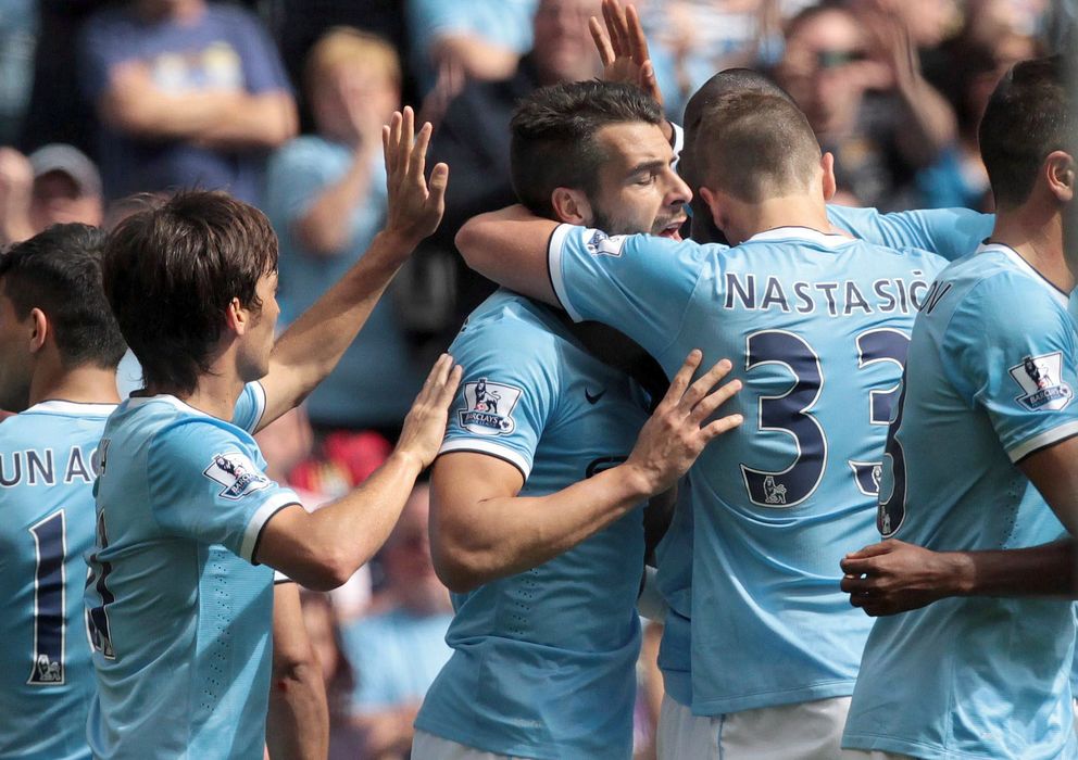 Foto: Los jugadores del Manchester City celebran el gol de Negredo ante el Hull.