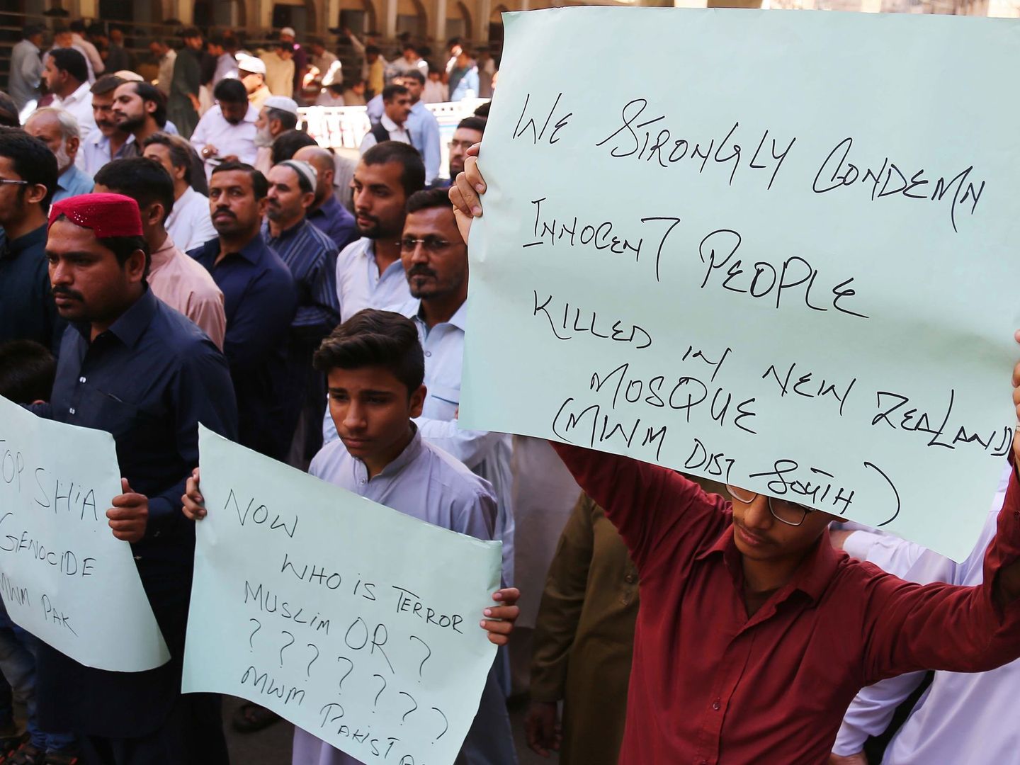 Manifestaciones contra los ataques de Nueva Zelanda en Pakistán (Reuters)