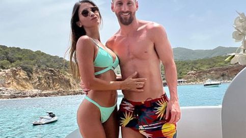 Las idílicas (y lujosas) vacaciones en Ibiza de los Messi y los Fàbregas juntos
