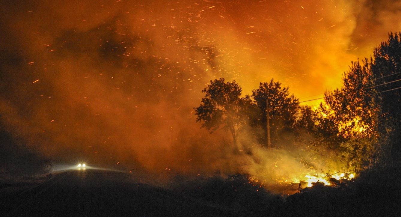 Incendio forestal en Ourense regustrado el pasado 30 de agosto. (EFE)