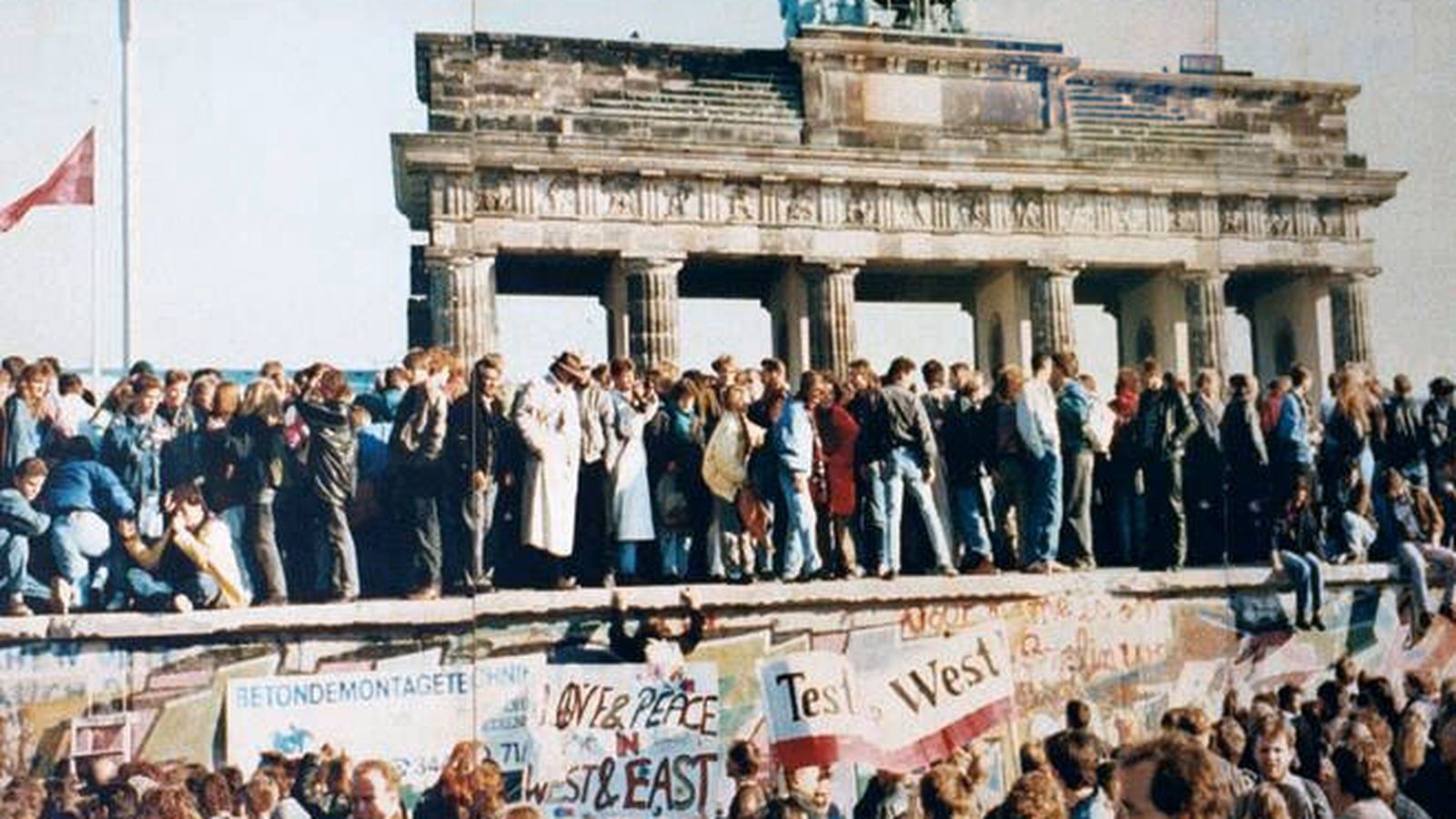 Foto: Caída del Muro de Berlín, el 9 de noviembre de 1989