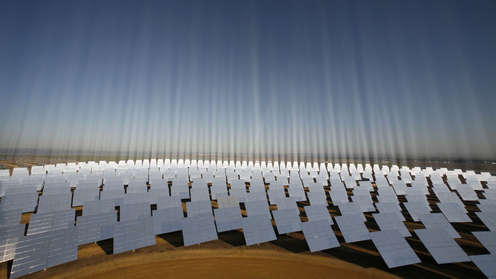 Foto: Planta de energía solar en España. (Reuters)