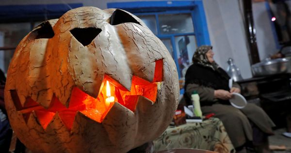 Foto: La noche de Halloween es una de las favoritas de todo el año para mayores y pequeños (Reuters/Murad Sezer)