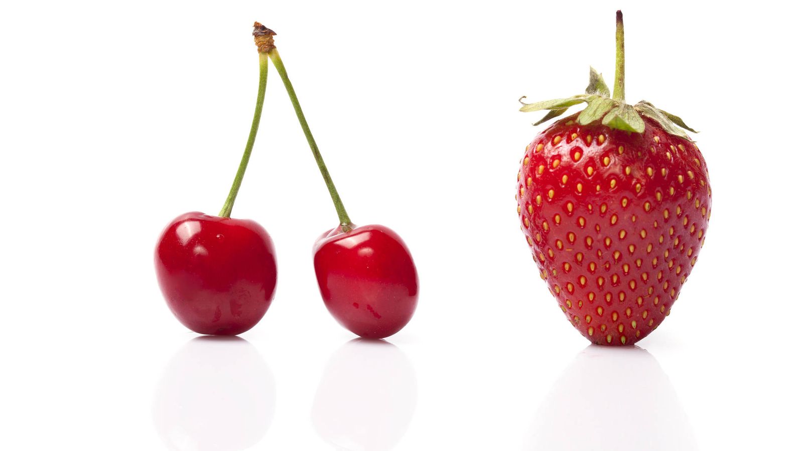 Foto: Fresas y cerezas son dos de los alimentos más típicos del mes de mayo (Foto: iStock)