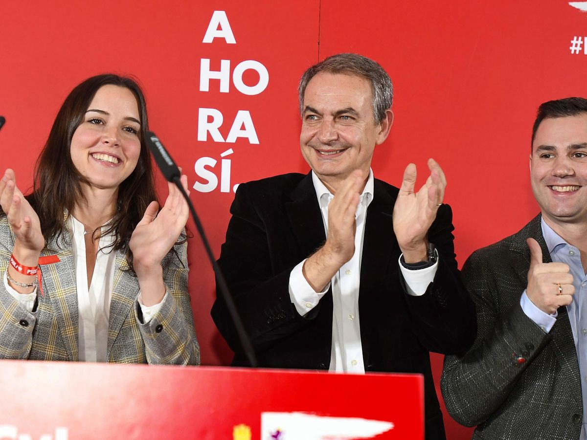 Foto:  El expresidente del Gobierno José Luis Rodríguez Zapatero durante un acto de campaña del 10-N. (EFE)