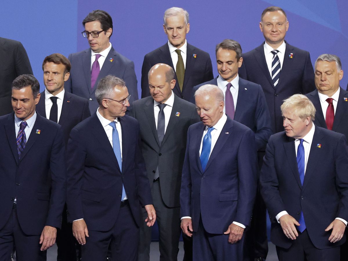 Foto: Hasta cuándo durará la cumbre de la OTAN: qué países asisten y por qué se celebra (EFE/Lorenzo)