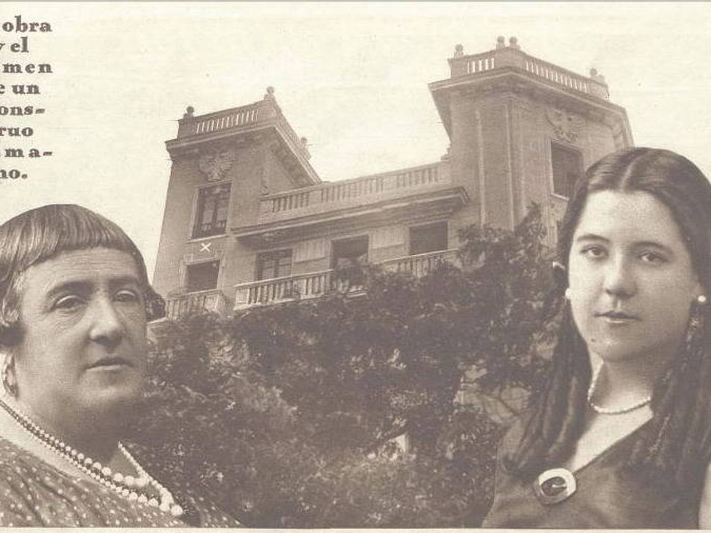 Hildegart, a la derecha, fue asesinada por su madre, a la izquierda.