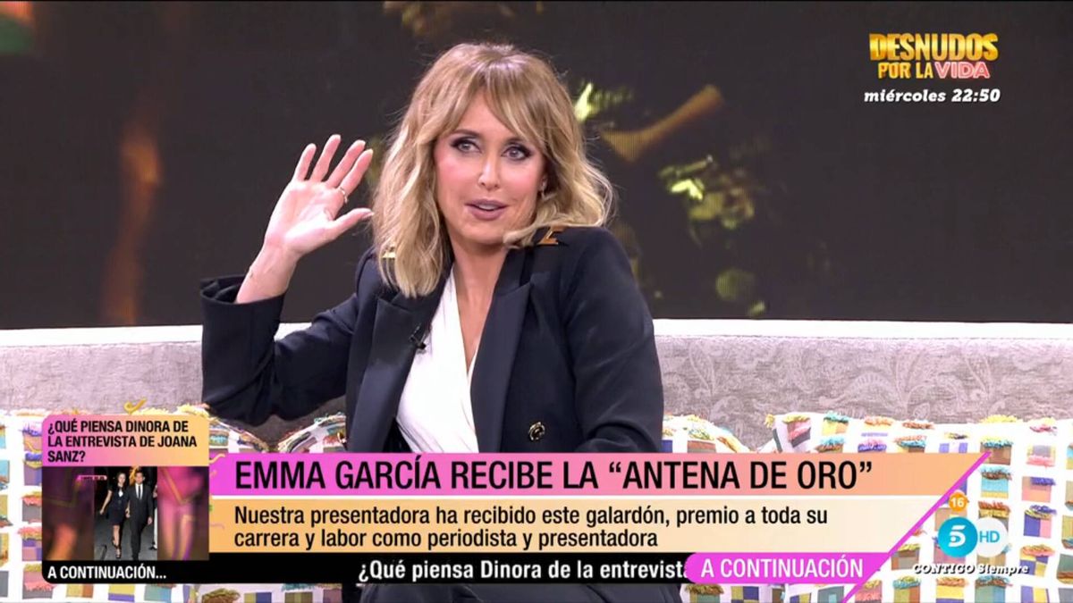 El corte de Emma García ('Fiesta') a Aurelio Manzano por los 'looks' en las Antenas de Oro: "Si no, también me criticarías"