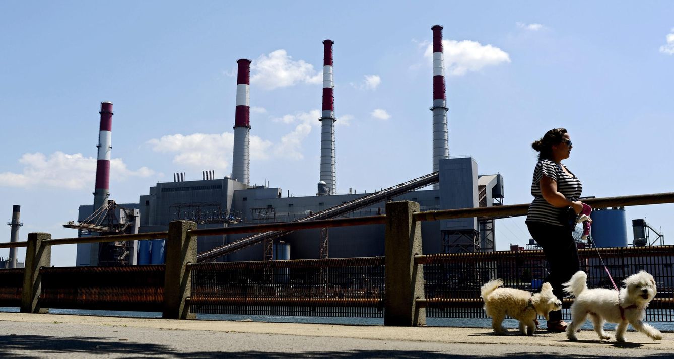 EEUU ha puesto en marcha un plan para reducir las emisiones de las termoeléctricas del país. (EFE)