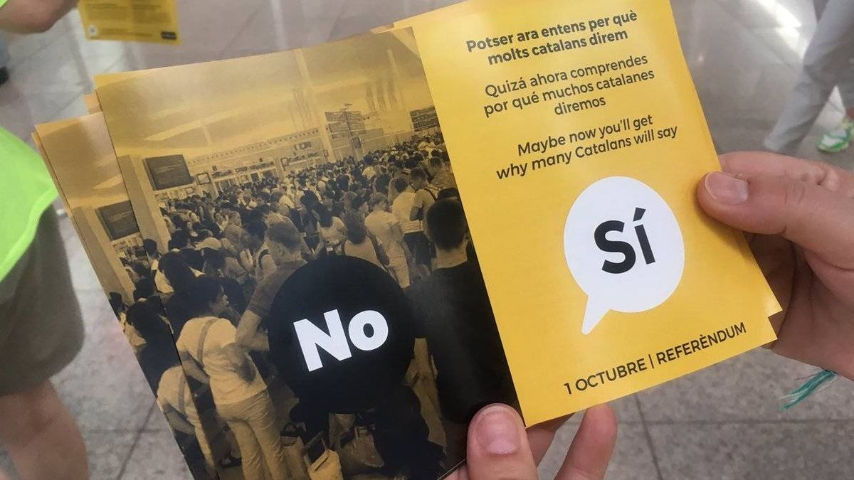 La ANC irrumpe en el conflicto de El Prat con folletos para defender la independencia