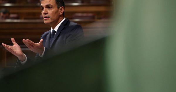 Foto: Pedro Sánchez, durante el pleno en el Congreso de este 24 de octubre. (Reuters)