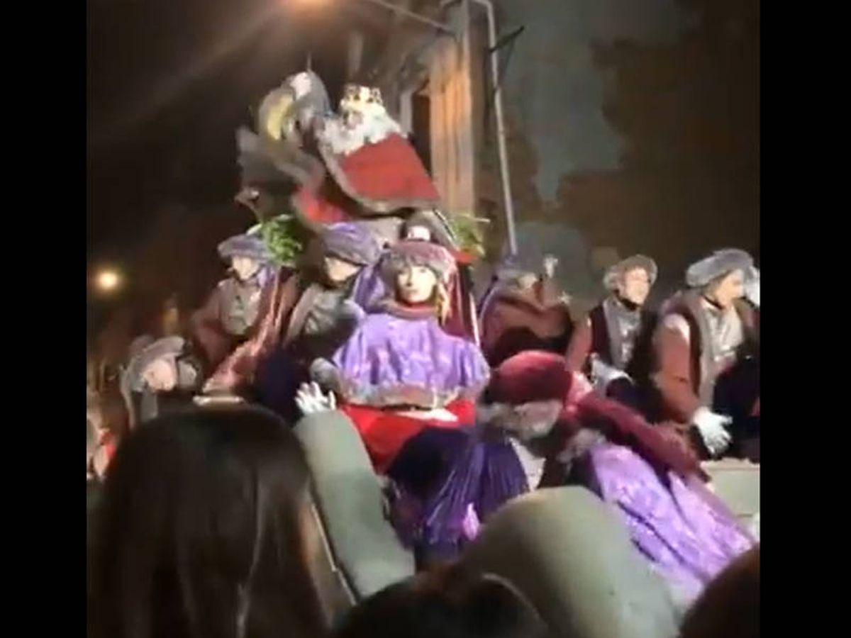 Foto: El cabreo de Melchor fue lo más comentado de la cabalgata de Reyes de Terrassa (Foto: Twitter)