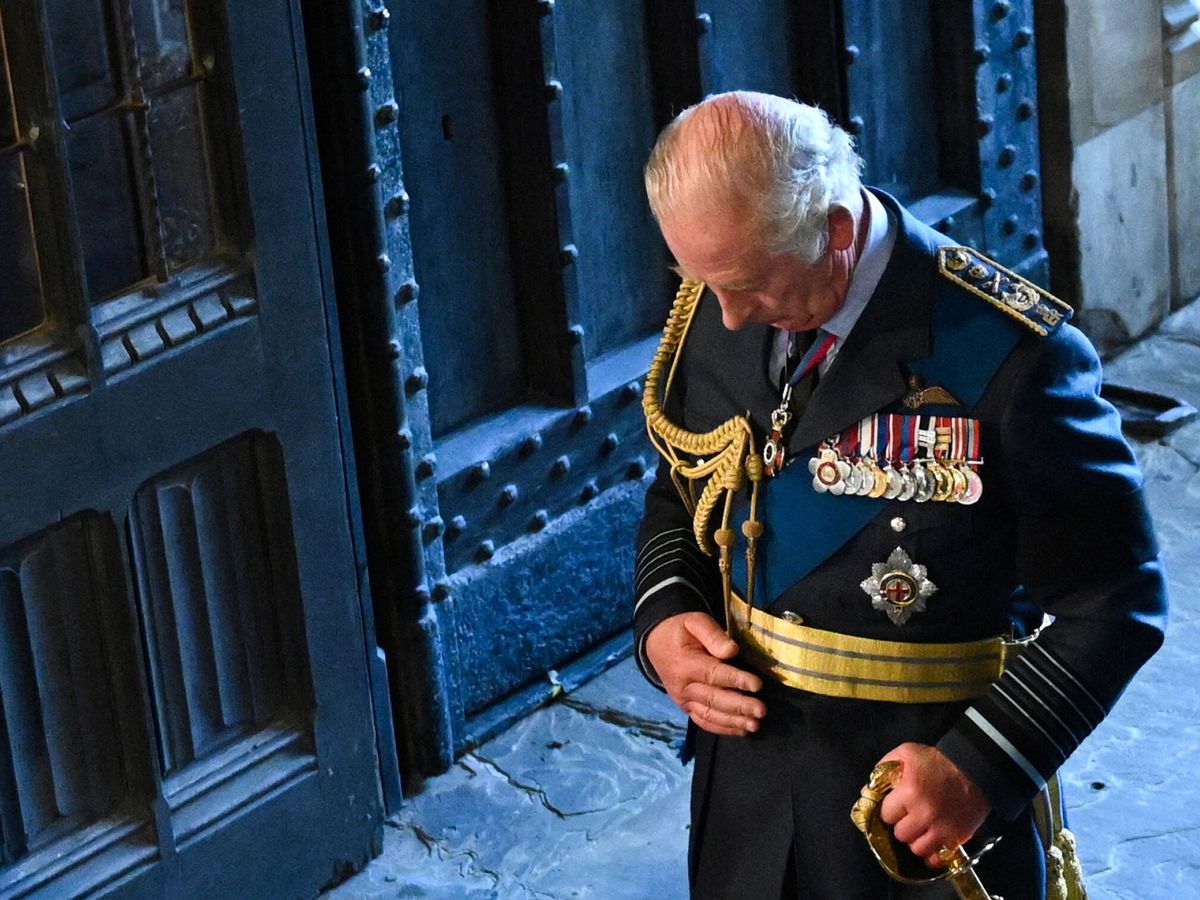 Foto: El rey Carlos III. (Reuters/Oli Scarff)