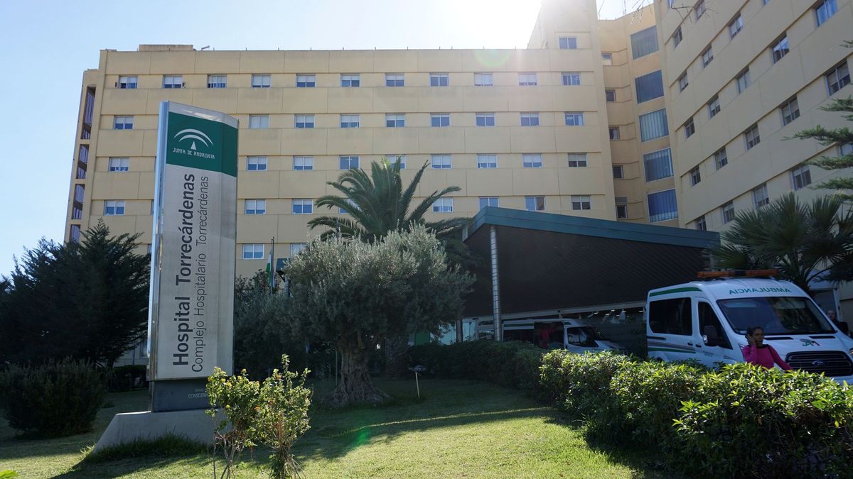 Una mujer muere en Almería después de dos horas esperando en urgencias