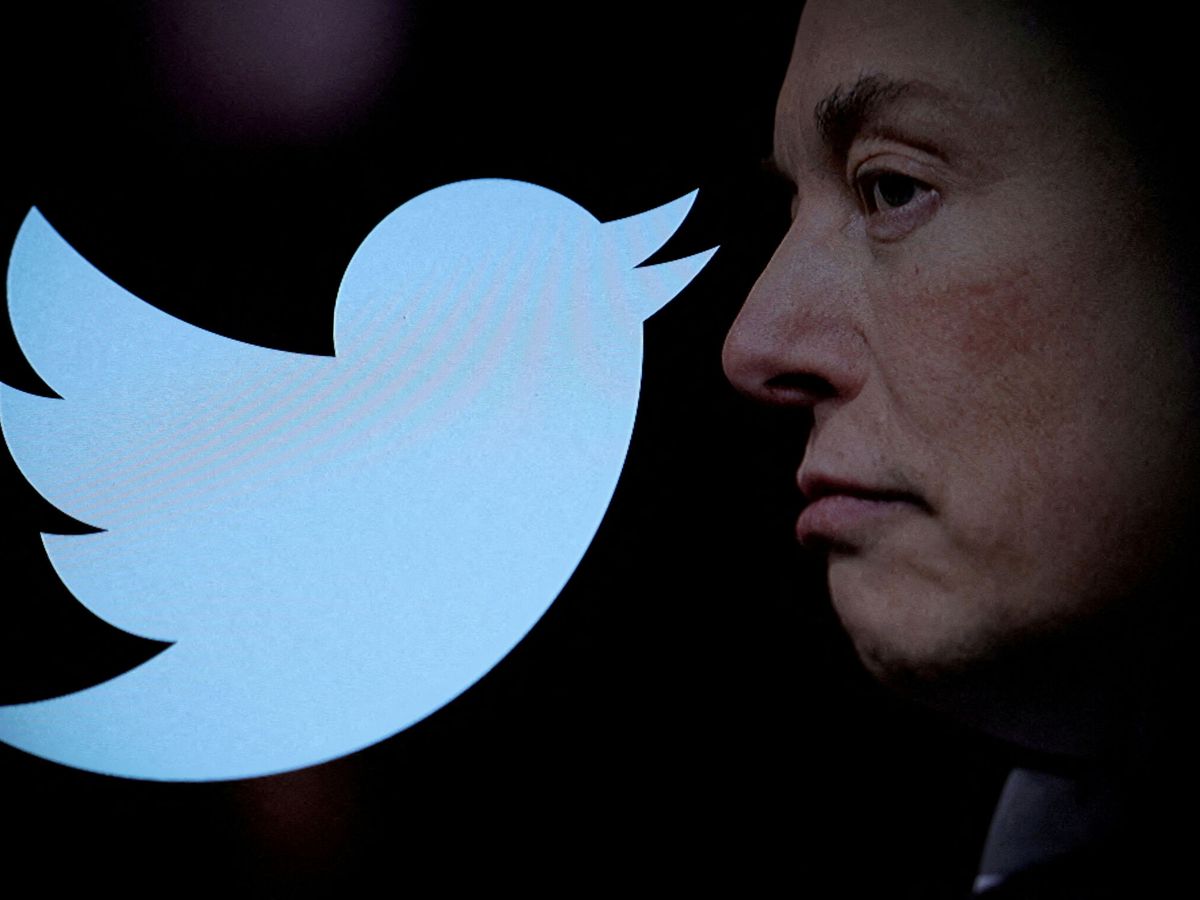 Foto: Ilustración de Elon Musk con el logo de Twitter. (Reuters/Dado Ruvic)