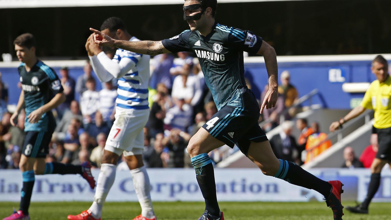 Foto: Cesc Fàbregas celebra el gol de la victoria del Chelsea (Reuters).