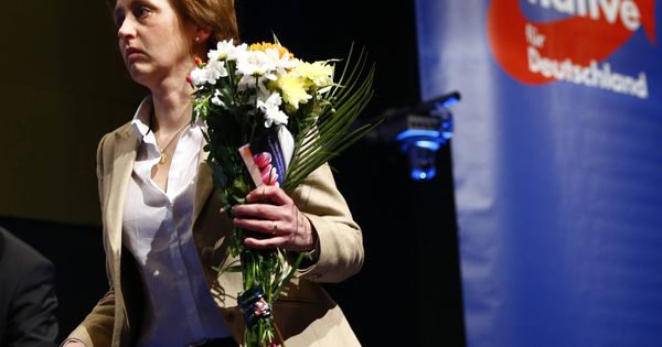Foto: Beatrix von Storch, de Alternativa para Alemania, durante el congreso del partido en Stuttgart, Alemania. (Reuters) 