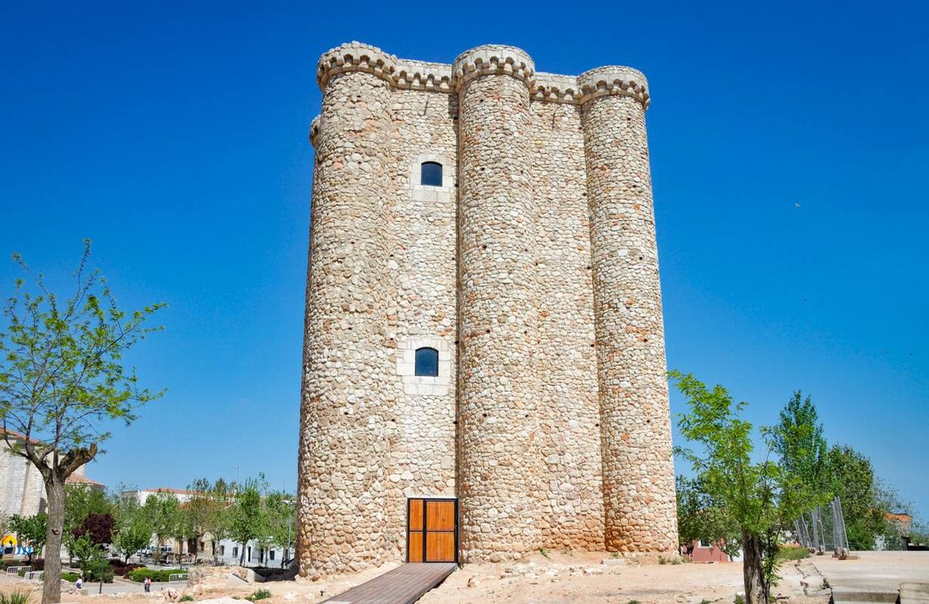 Torre del homenaje de la fortaleza de la Orden Militar de Santiago, en Villarejo de Salvanés. (Cedida: Ayto. Villarejo de Salvanés)