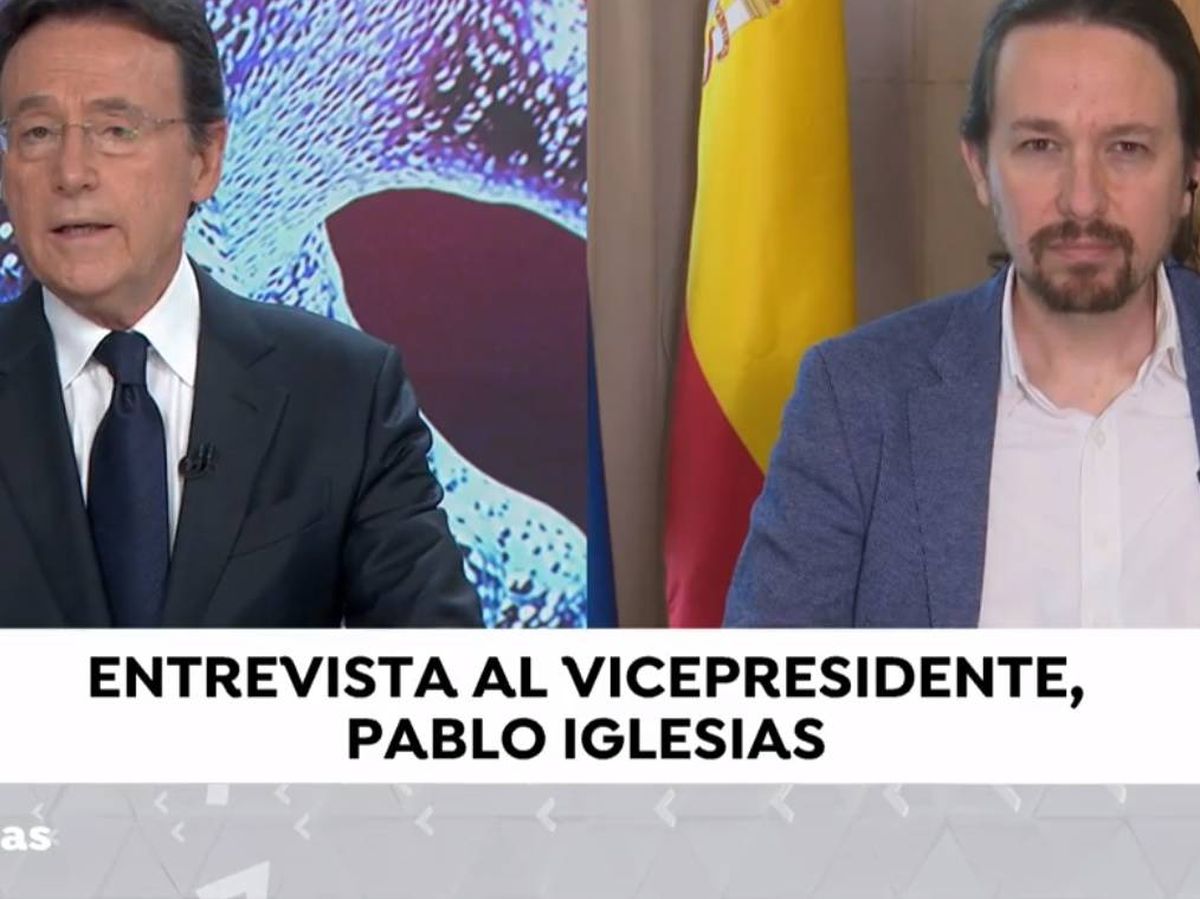 Foto: Matías Prats y Pablo Iglesias, en 'Antena 3 noticias'. (Atresmedia).