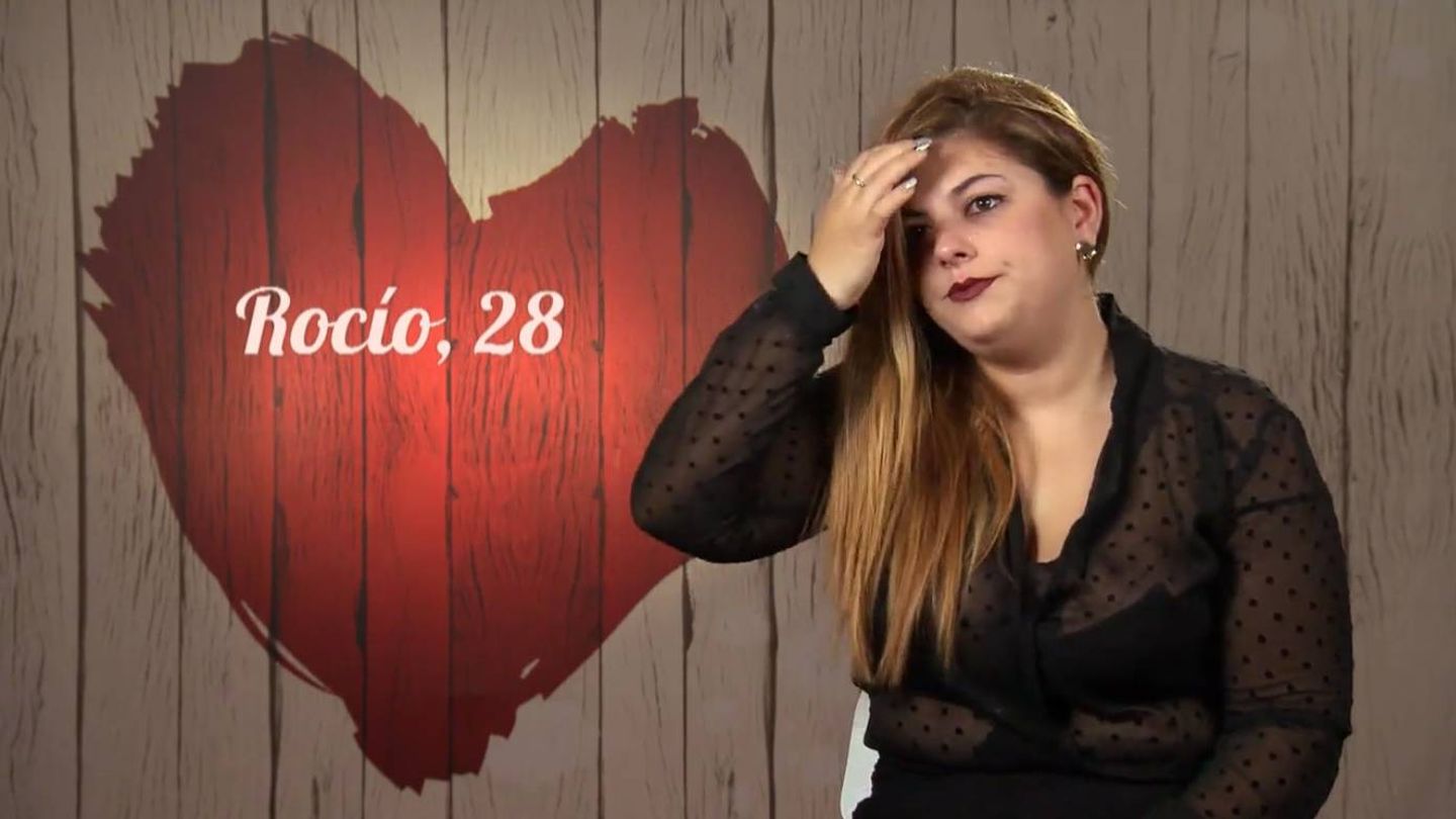 Rocío, encaja mal el plantón de José María en 'First Dates'. (Captura de Mediaset)