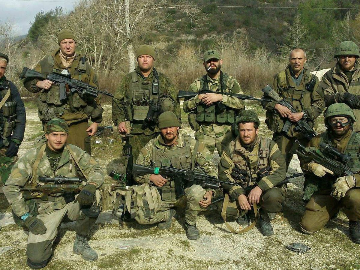 Foto: Miembros del Grupo Wagner en el área de Starobeshevo, en Donetsk, Ucrania, en algún momento del verano de 2014