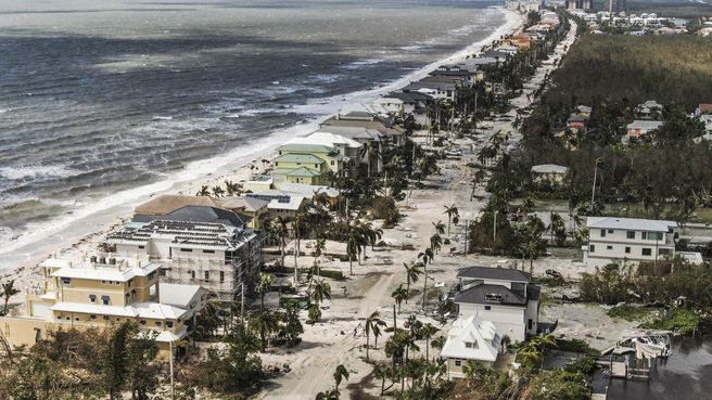Foto de Florida azotada por el huracán Ian