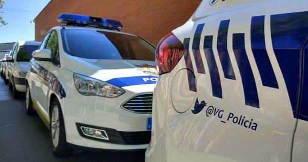 Foto: Detenido un hombre por presunta agresión a su mujer en un domicilio. (Policía Local de Vitoria/Twitter)