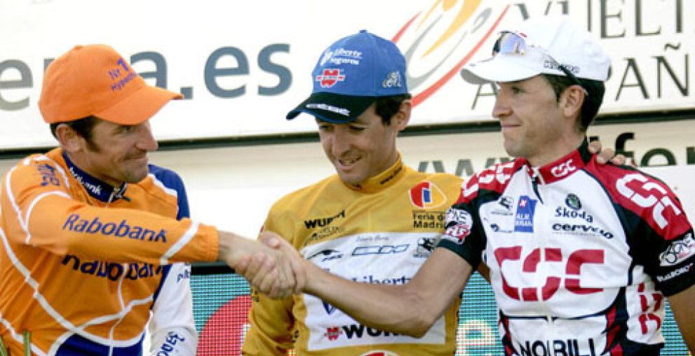 Foto: Heras se convierte en el Armstrong de la Vuelta