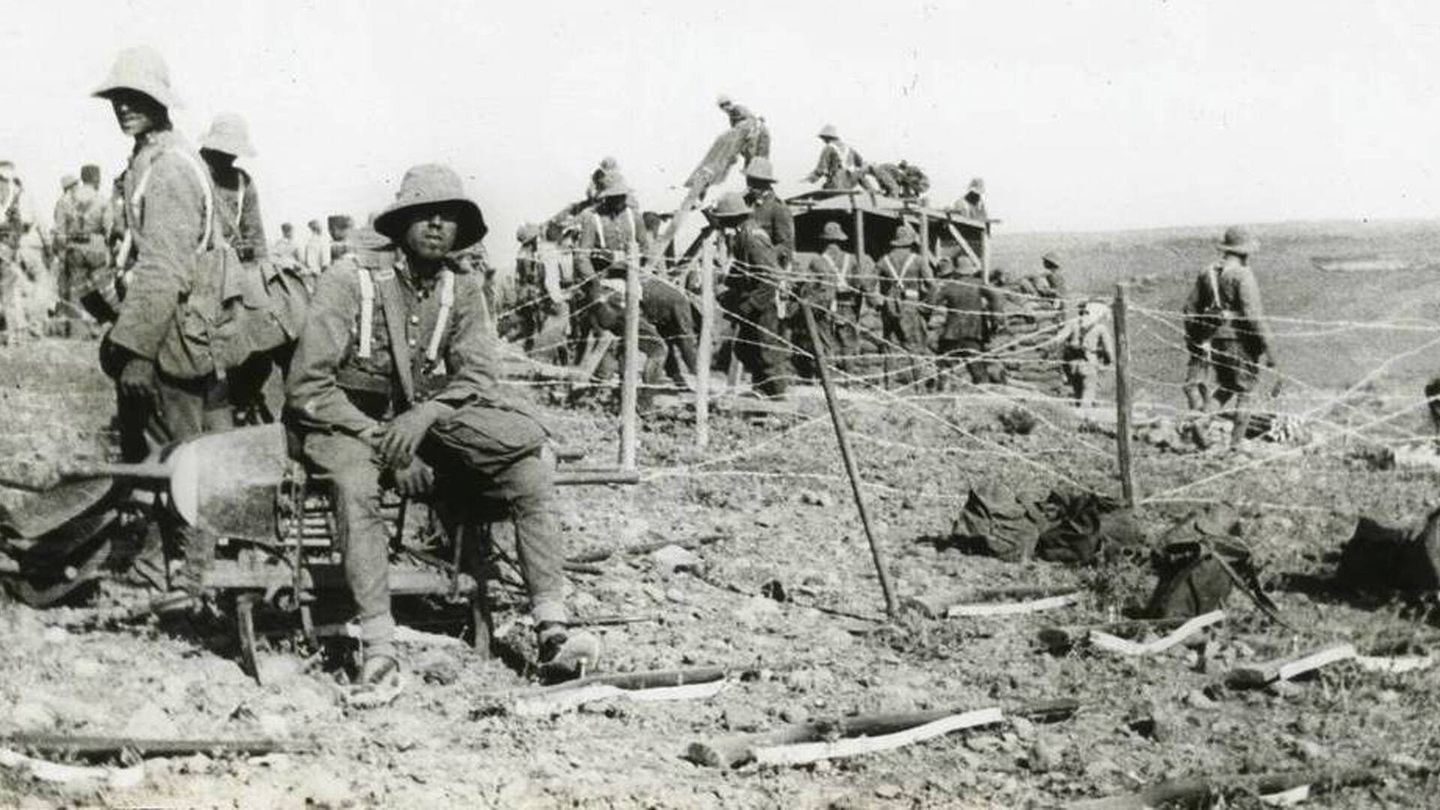 Militares españoles en un blocao en Marruecos durante la contienda del Rif en el año 1921. (Wikipedia)