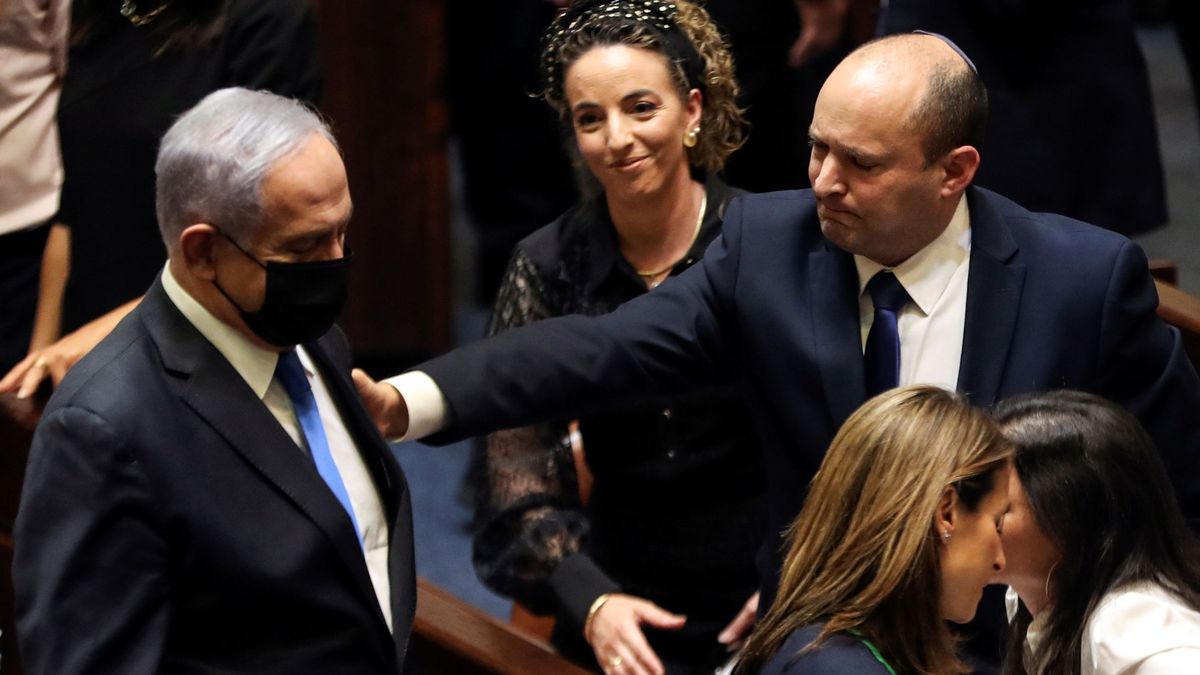 Una alianza de ocho partidos saca del poder a Netanyahu en Israel