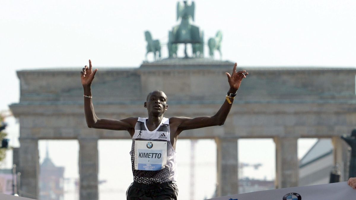 Dennis Kimetto rompe por 26 segundos el récord mundial de maratón en Berlín