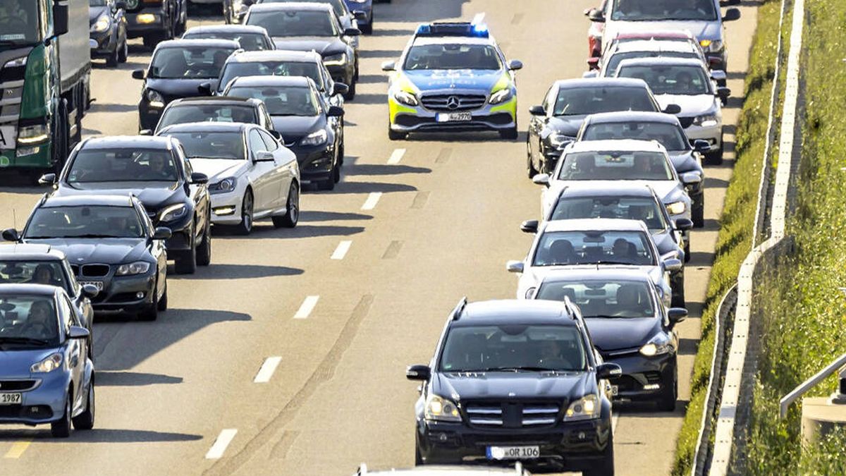 Lo que ocurre cuando hay un atasco en carretera en Alemania deja boquiabiertos a los conductores españoles