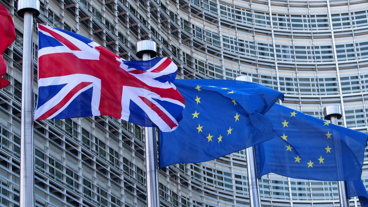 Una semana de cesiones clave permite a la UE y al Reino Unido rozar el acuerdo 