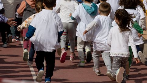 Vuelta al cole en Madrid en pleno repunte vírico: Hay más contagios en adultos que en niños