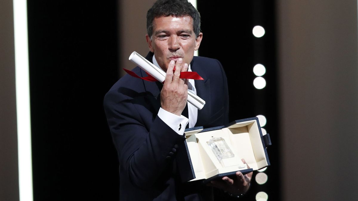 Antonio Banderas triunfa en Cannes de la mano de Almodóvar: premio al mejor actor por 'Dolor y Gloria'