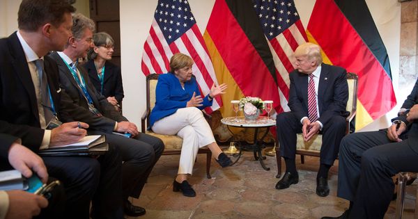Foto: Angela Merkel y el presidente Trump antes de la cumbre del G-7, en Taormina, Sicilia. (Reuters)