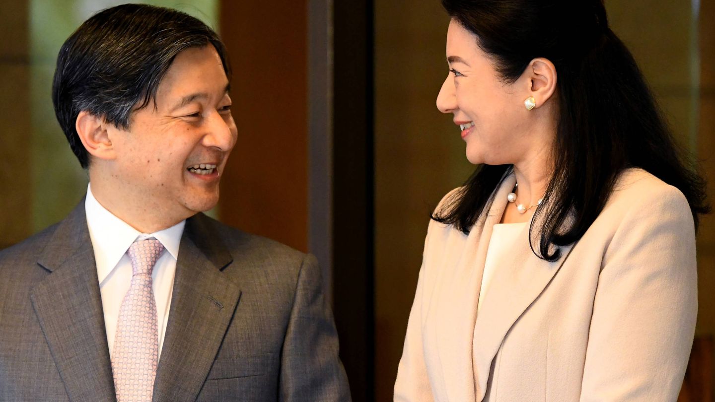 Masako, con su marido, el futuro emperador Naruhito. (Reuters)