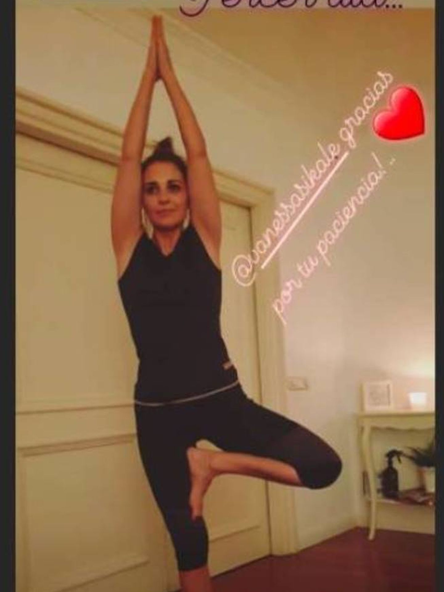 Paula, en medio de una clase de yoga. (Instagram)