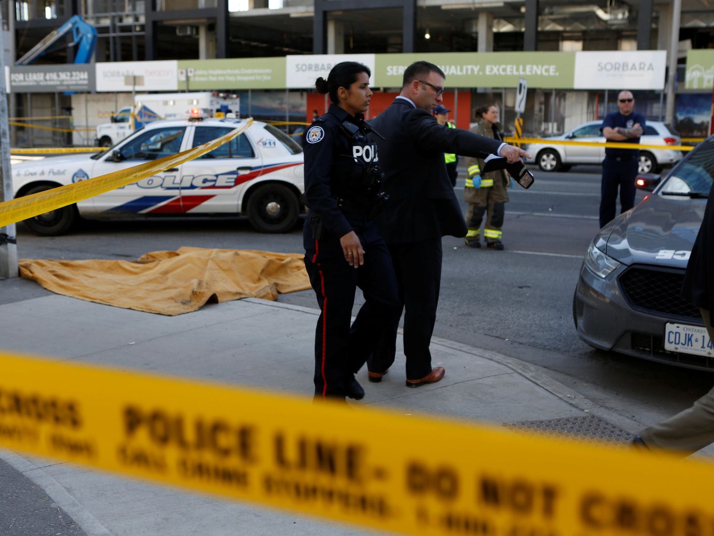 La policía investiga el atropello de Toronto. (Reuters)