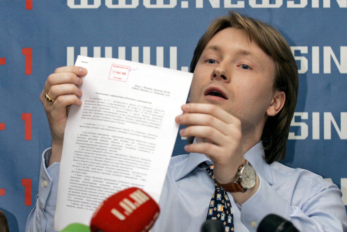 Nikolai Alekseyev durante una rueda de prensa en Moscú, en mayo de 2006. (Reuters)