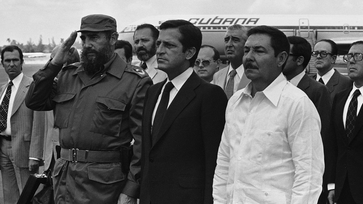 Socios y adversarios: 40 años de visitas de presidentes españoles a Cuba