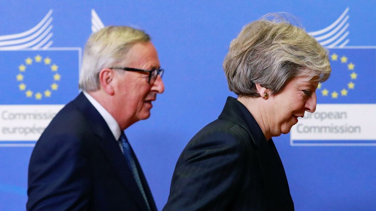 El "riesgo" de que no haya Brexit marca la reunión entre May y Juncker