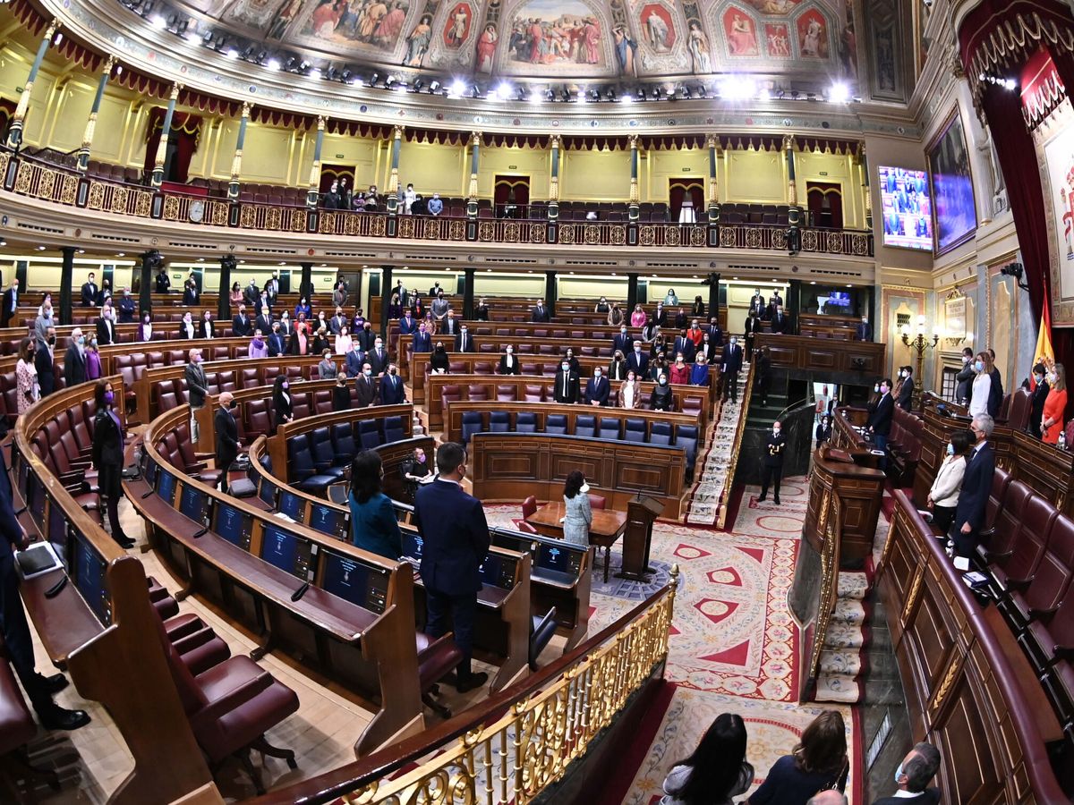 Foto: El hemiciclo al inicio de un pleno del Congreso. (EFE/Fernando Villar)
