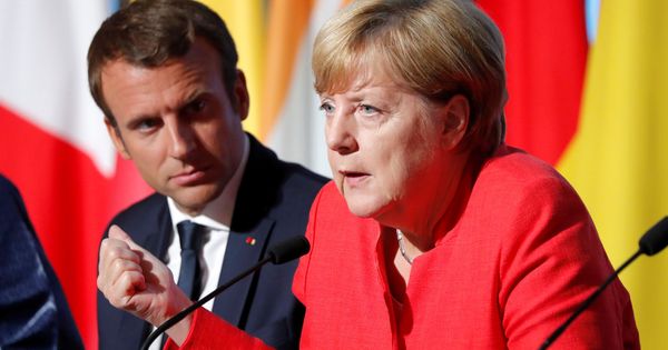 Foto: La canciller alemana, Angela Merkel, y el presidente de Francia Emmanuel Macron. (Reuters)