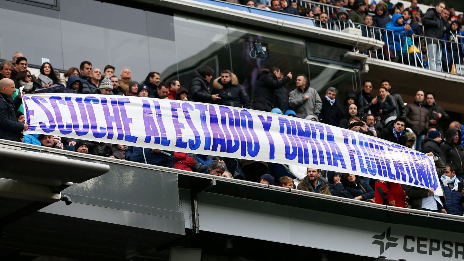 Foto: Florentino Pérez ordenó retirar una pancarta en la que se pedía su dimisión (Cordon Press)