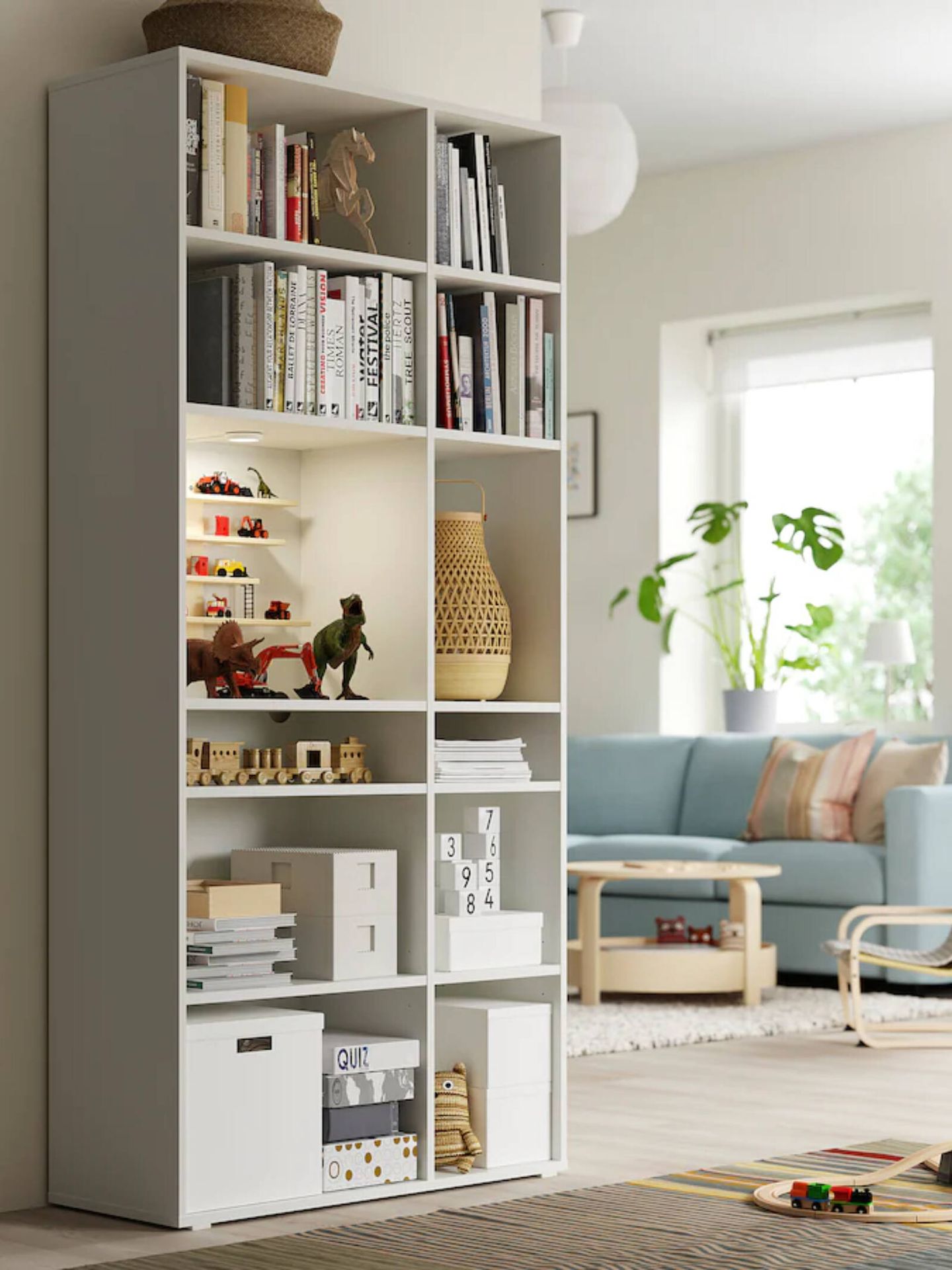 Es una estantería que aprovecha muy bien los espacios. (Cortesía/Ikea)