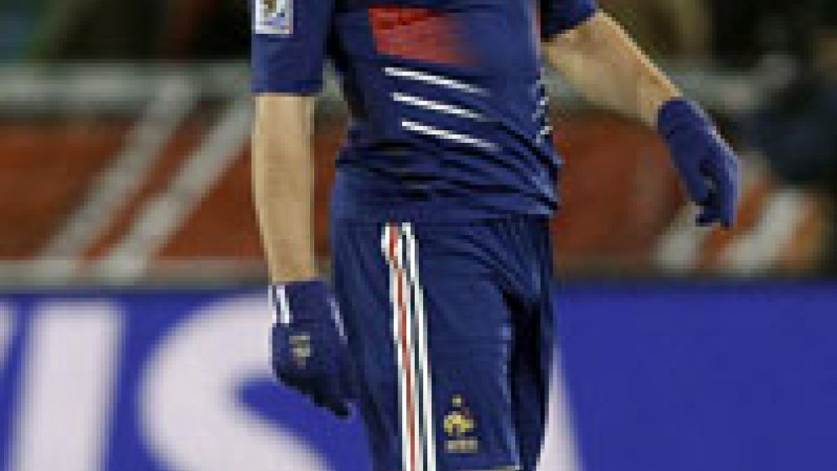 Francia sanciona a Anelka con 18 partidos, a Ribéry con 3 y perdona a Abidal